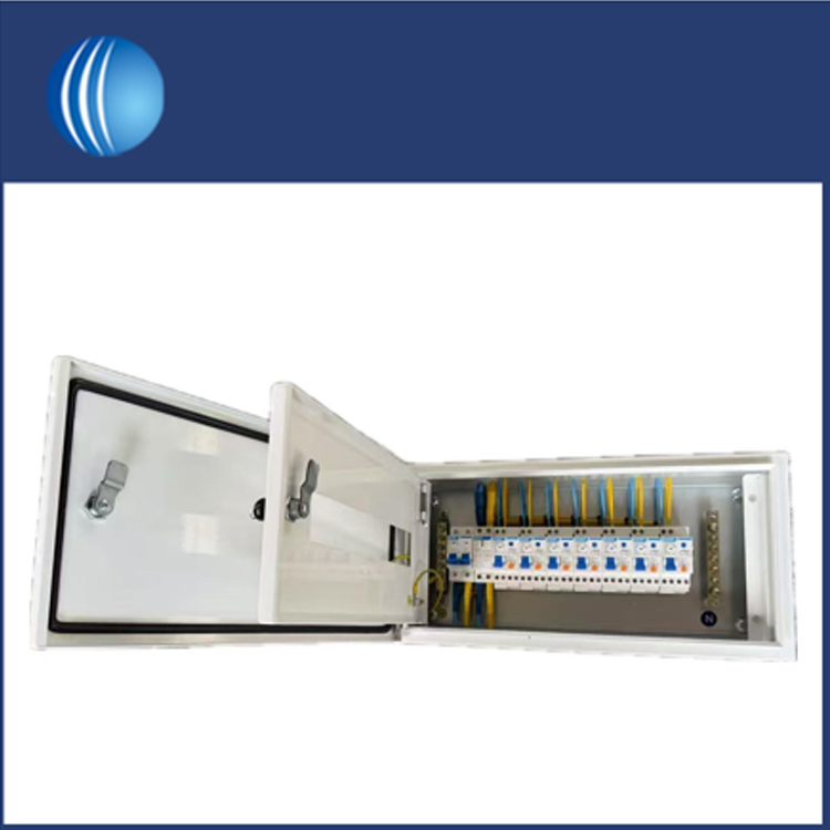 Productiestappen van multifunctioneel distributiebox voor circuitbesturing
