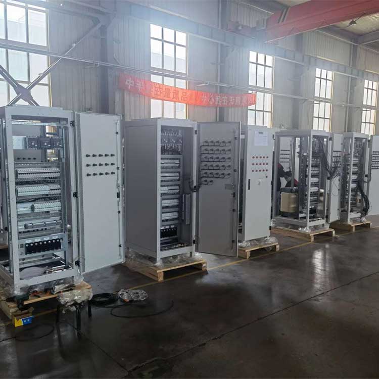 De kaststructuur past bij de componenten en maakt het hoogwaardige LVSG-paneel