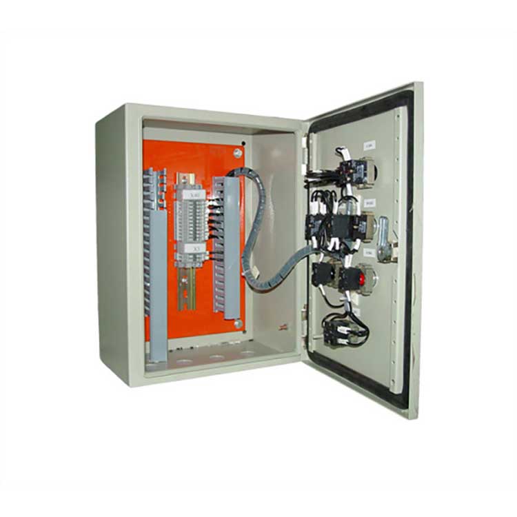 Is een aan de muur gemonteerde behuizing geschikt voor gebruik buitenshuis?